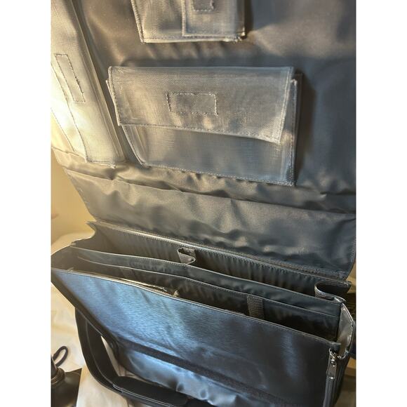 Mary Kay Consultant COLOR CASE Travel Bag Tote Bag Large 14” Black Organizer - Picture 7 of 13